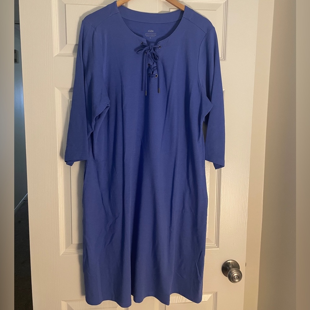 Lace-Up Midi Dress - Picture 3 of 6
